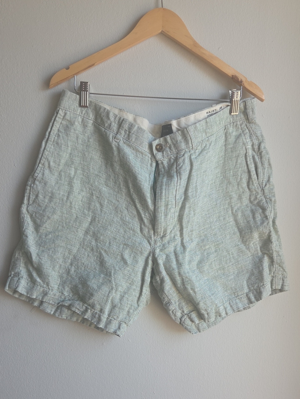 J. Crew 100% Linen Mint Green Flat Front Men's Shorts